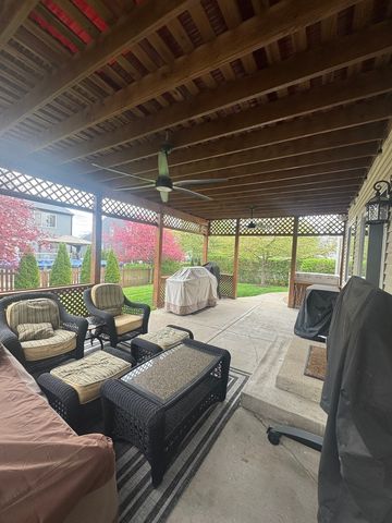 9712 Bennington Drive, Huntley, IL 60142