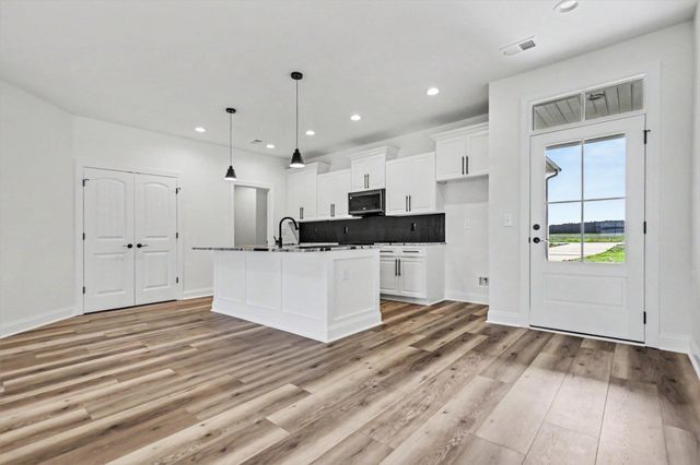 1136 Merritt Rd, Conway, SC 29526