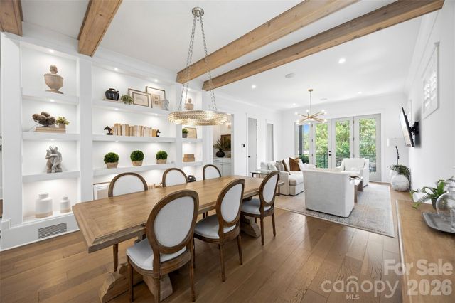 512 Living Way, Charlotte, NC 28204