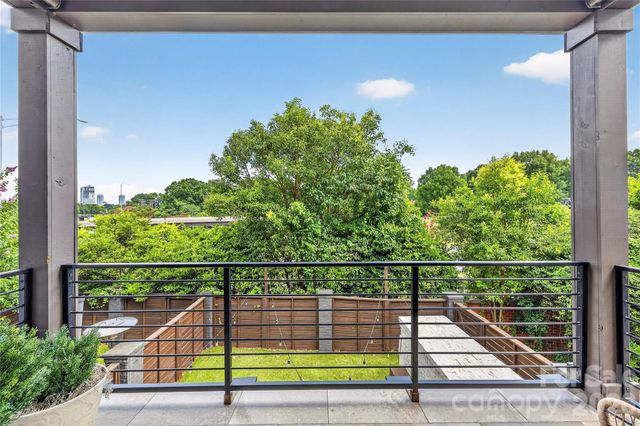 512 Living Way, Charlotte, NC 28204