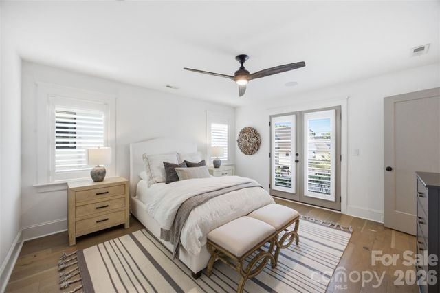 512 Living Way, Charlotte, NC 28204