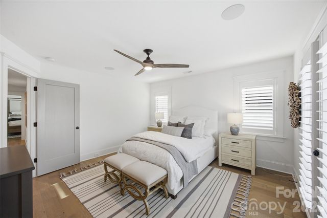 512 Living Way, Charlotte, NC 28204