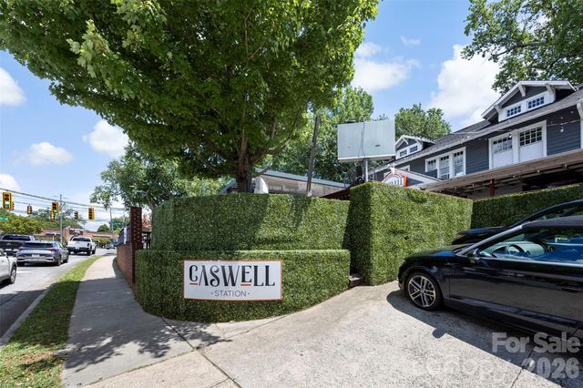 512 Living Way, Charlotte, NC 28204