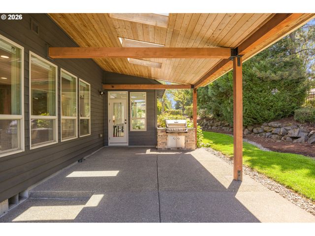 13980 Se CLAREMONT St, Happy Valley, OR 97086