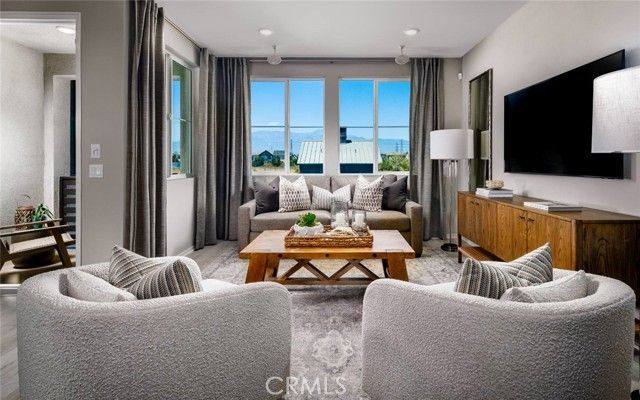 4192 S S. LIMECREST PASEO 33, Ontario, CA 91761