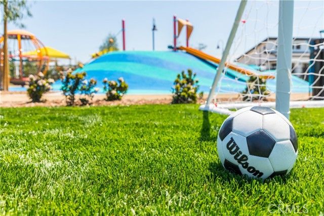 4192 S S. LIMECREST PASEO 33, Ontario, CA 91761