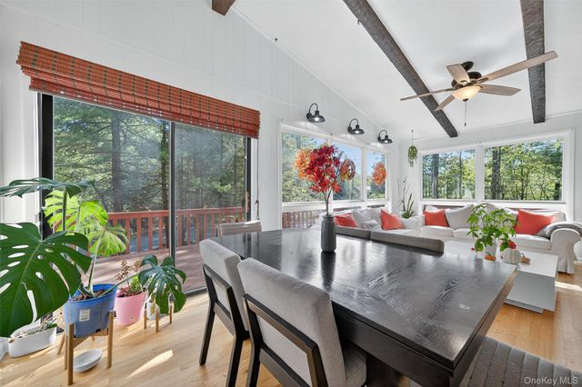 75 Pebble Path, Rock Hill, NY 12775