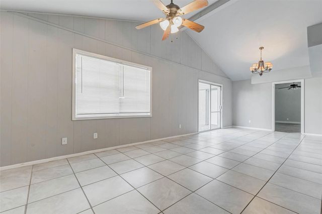 3918 Dalmatian Drive, Houston, TX 77045