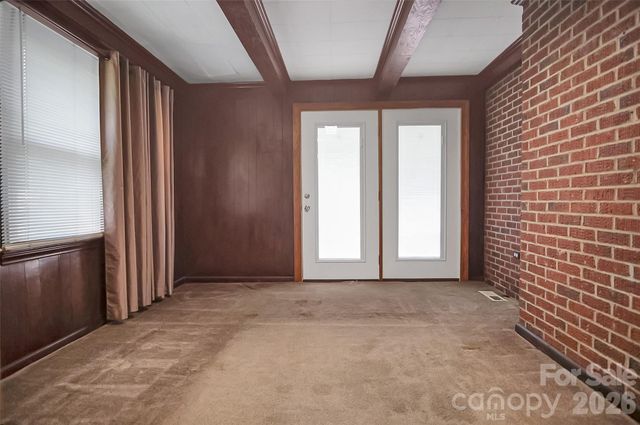 3021 Davis Park Road, Gastonia, NC 28052