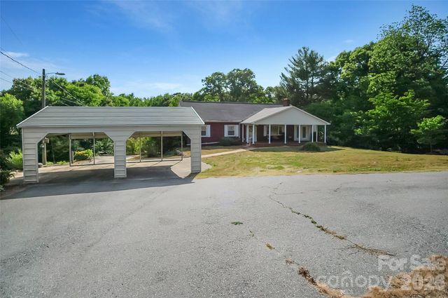 3021 Davis Park Road, Gastonia, NC 28052