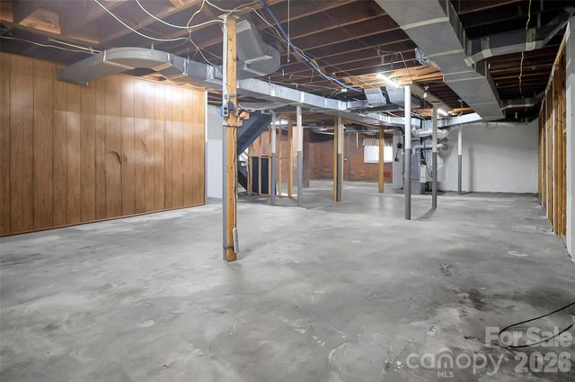 3021 Davis Park Road, Gastonia, NC 28052