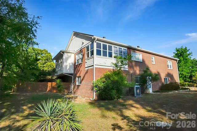 3021 Davis Park Road, Gastonia, NC 28052