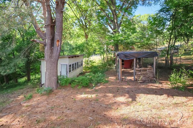 3021 Davis Park Road, Gastonia, NC 28052