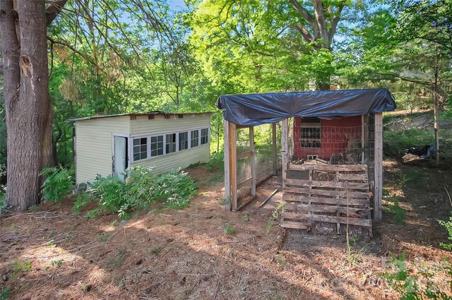 3021 Davis Park Road, Gastonia, NC 28052