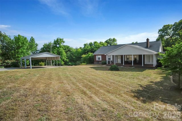 3021 Davis Park Road, Gastonia, NC 28052