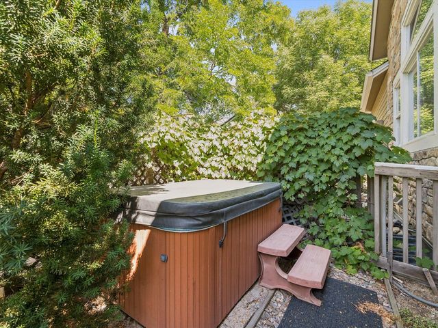5521 Glendale Gulch Cir, Boulder, CO 80301