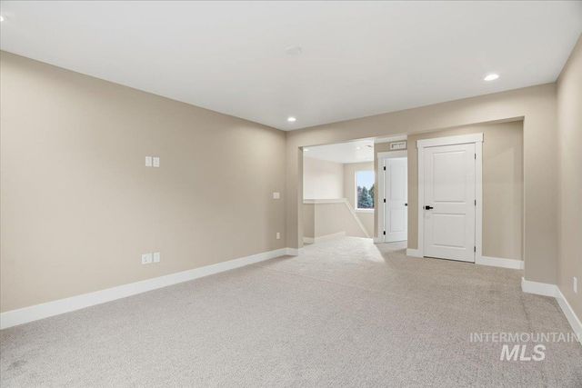 6050 N Torva Ave, Meridian, ID 83646