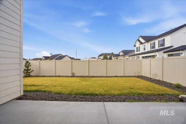 6050 N Torva Ave, Meridian, ID 83646