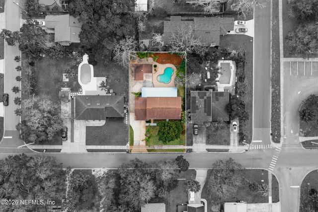 1218 SEABREEZE Avenue, Jacksonville Beach, FL 32250