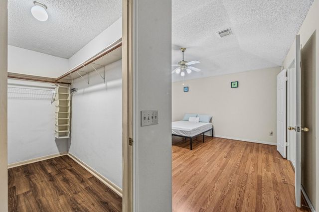 9915 Villa Verde Drive, Houston, TX 77064