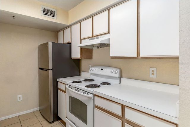 2217 GRAND CAYMAN COURT 1237, Kissimmee, FL 34741