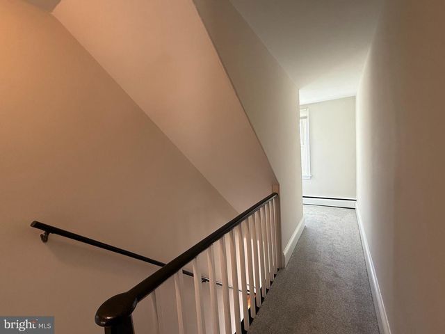 121 E HARMONY RD, West Grove, PA 19390