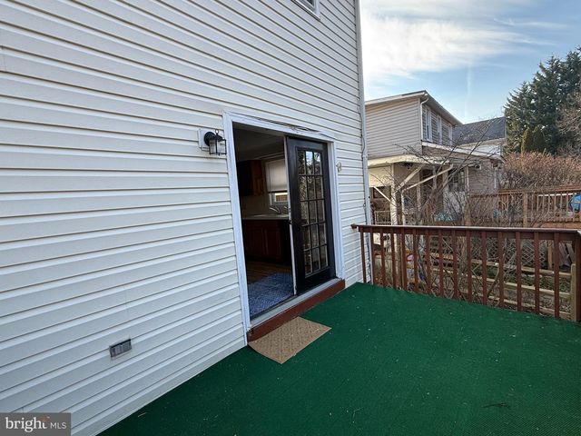 121 E HARMONY RD, West Grove, PA 19390