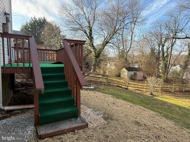 121 E HARMONY RD, West Grove, PA 19390