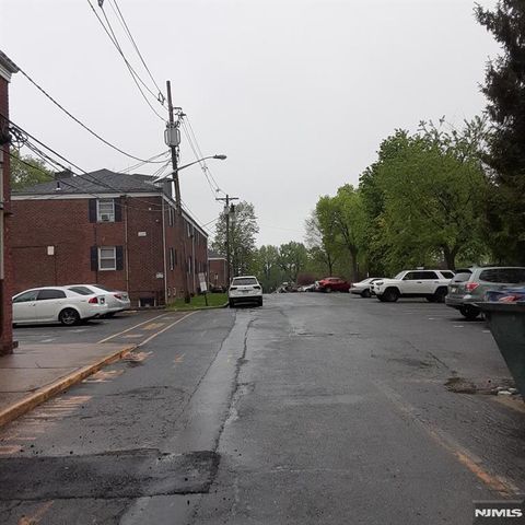 445 Main Street, Fort Lee, NJ 07024