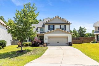 18 Hallow Oak Street, Spring Lake, NC 28390