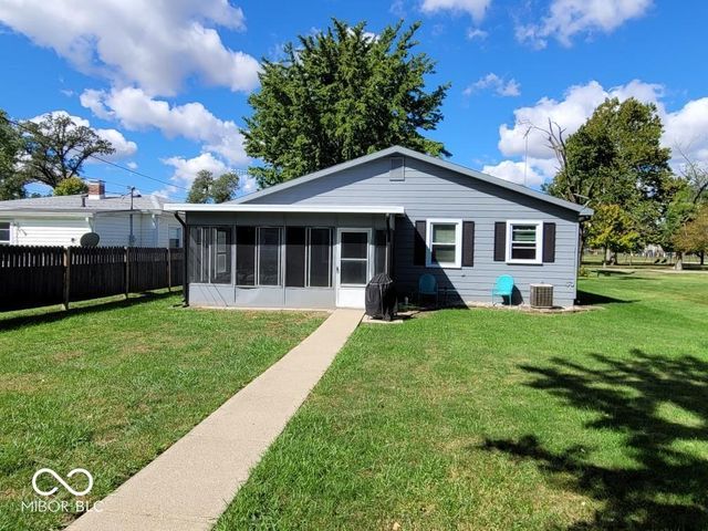 1316 N Park Boulevard, Rushville, IN 46173