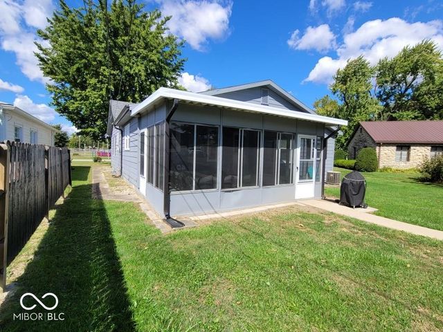 1316 N Park Boulevard, Rushville, IN 46173