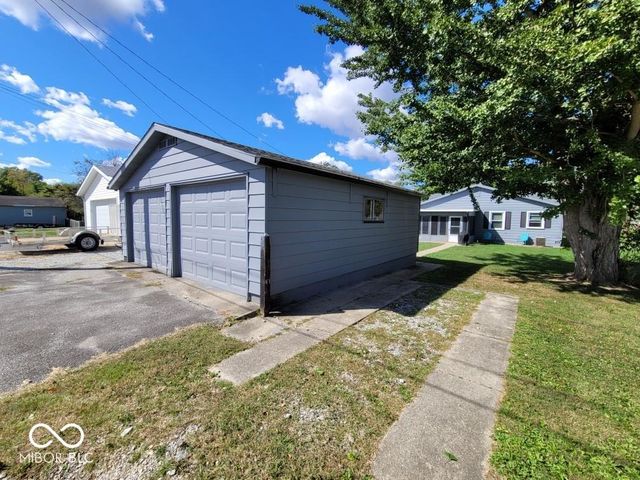 1316 N Park Boulevard, Rushville, IN 46173
