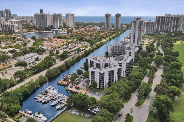 3401 N Country Club Drive EI403, Aventura, FL 33180