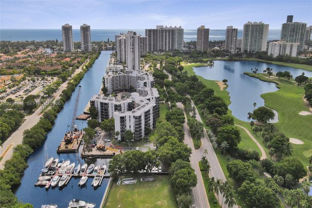 3401 N Country Club Drive EI403, Aventura, FL 33180