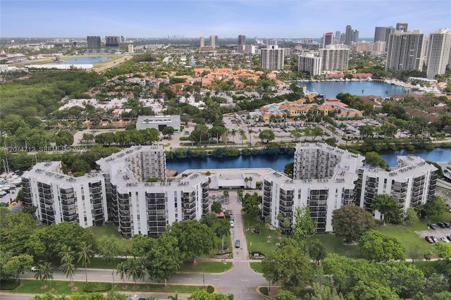 3401 N Country Club Drive EI403, Aventura, FL 33180