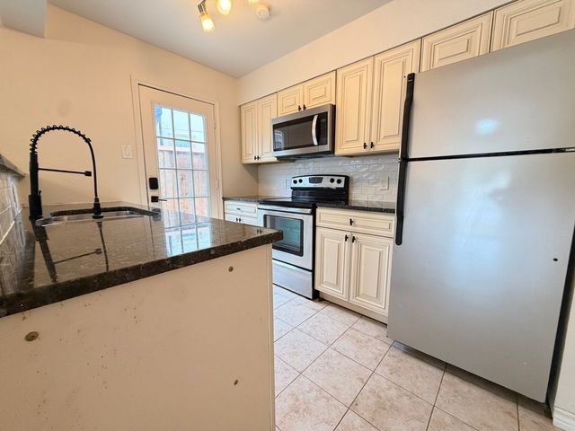 14003 Brookgreen Drive, Dallas, TX 75240