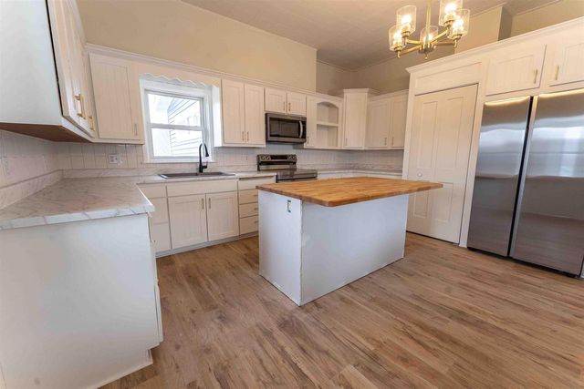 333 High Street, Union Center, WI 53962