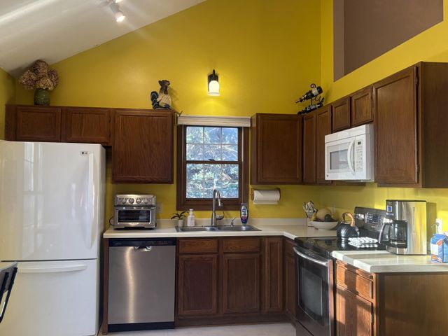 11270 50th Place N, Plymouth, MN 55442