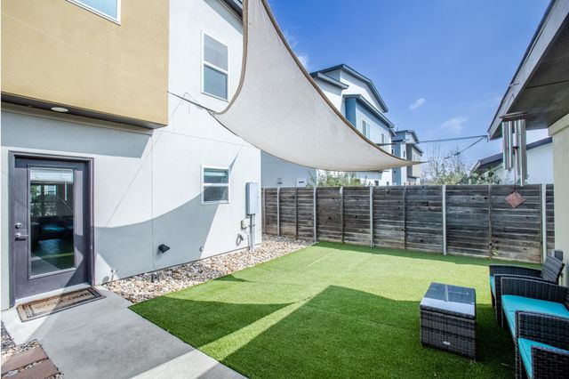 5909 Charles Merle DR 14, Austin, TX 78747