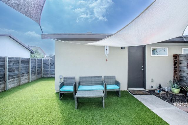 5909 Charles Merle DR 14, Austin, TX 78747