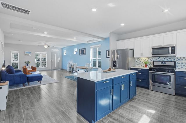 5909 Charles Merle DR 14, Austin, TX 78747