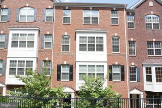 2261 KEW GARDENS DR #186, Woodbridge, VA 22191