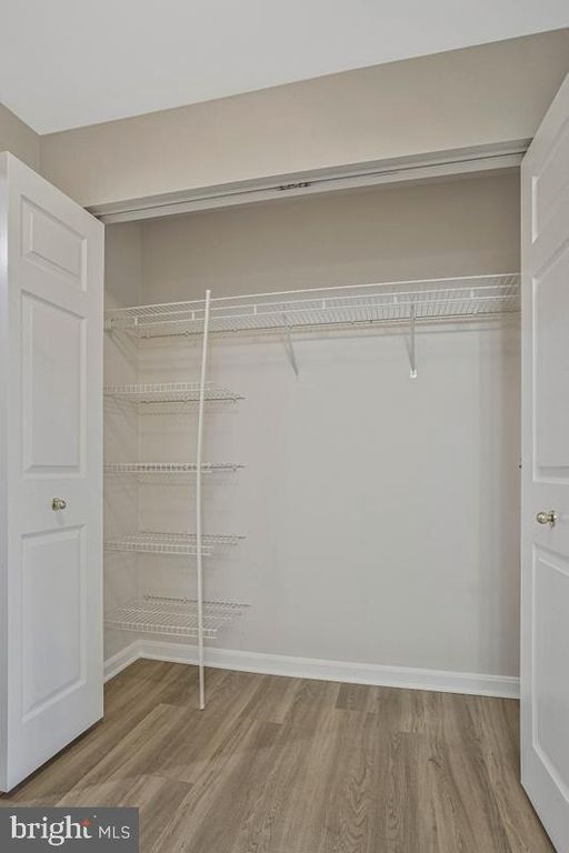 Image 27 of property listing at 6506 HOME WATER WAY #204, Glen Burnie, MD 21060