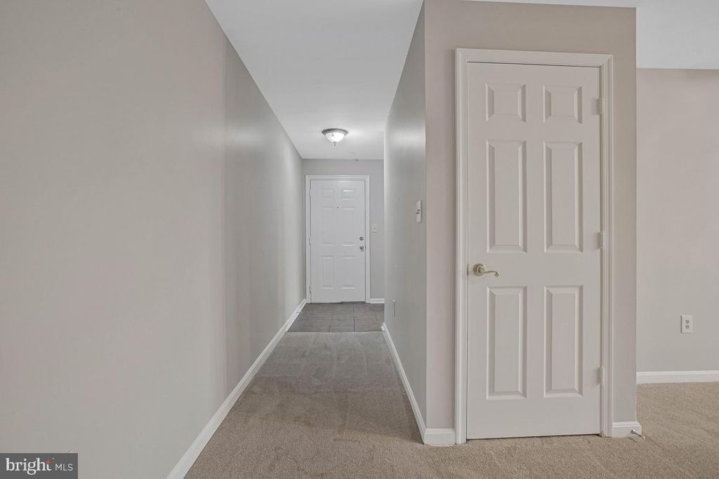 Image 30 of property listing at 6506 HOME WATER WAY #204, Glen Burnie, MD 21060