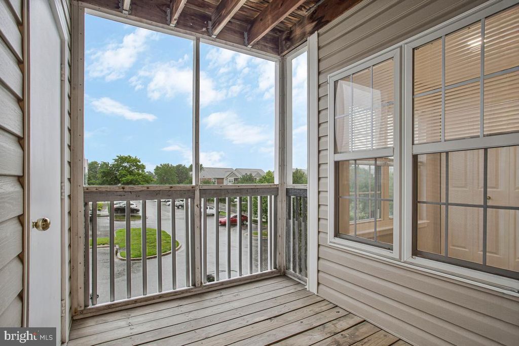 Image 32 of property listing at 6506 HOME WATER WAY #204, Glen Burnie, MD 21060