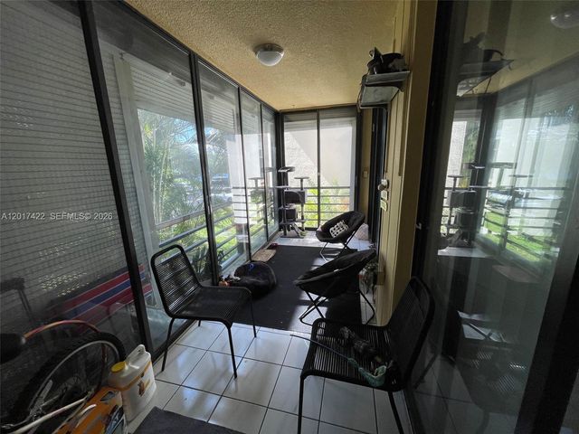 671 NE 195th St 207-E, Miami, FL 33179