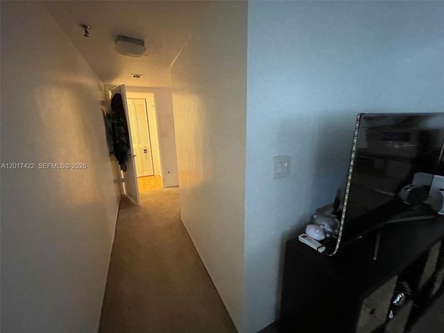 671 NE 195th St 207-E, Miami, FL 33179