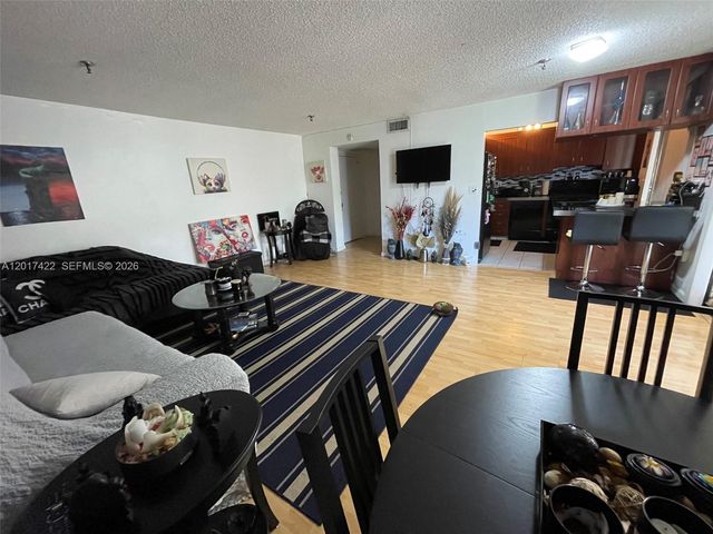 671 NE 195th St 207-E, Miami, FL 33179