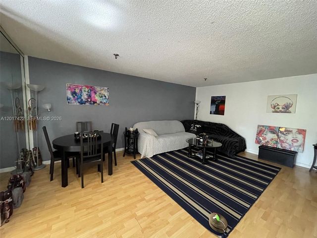 671 NE 195th St 207-E, Miami, FL 33179
